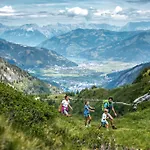 Hotell Kuenstleralm Kaprun