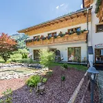Hotell Kuenstleralm