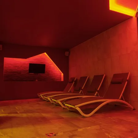 Kuenstleralm ホテル