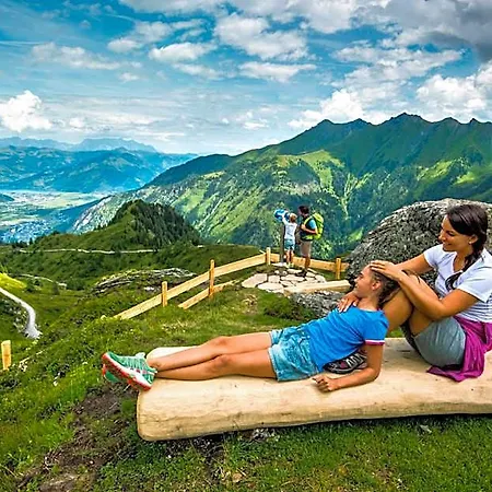 Ξενοδοχείο Kuenstleralm 3*
