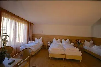 Hotel Kuenstleralm