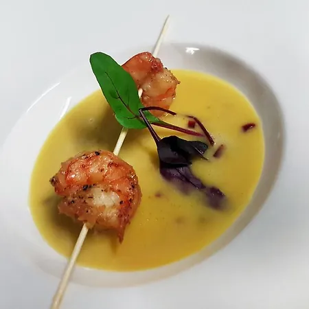 Kuenstleralm ホテル