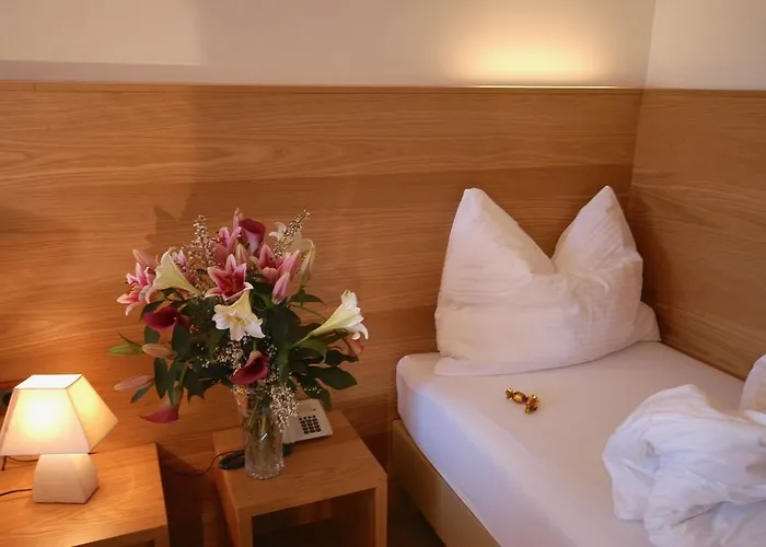 فندق كنستيلرآلم 3*